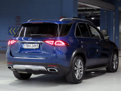 2021 Mercedes-BENZ GLE — фото 3