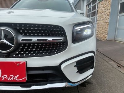 MERCEDES-BENZ GLB - 8