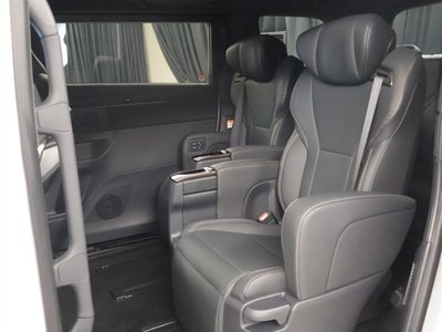 صورة مصغرة 30 لـ 2025 Toyota ALPHARD