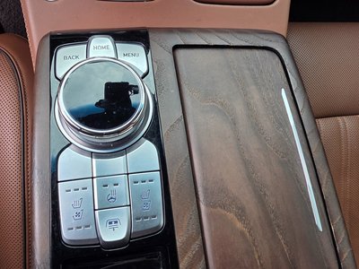 2021 Genesis G90 — миниатюра 16