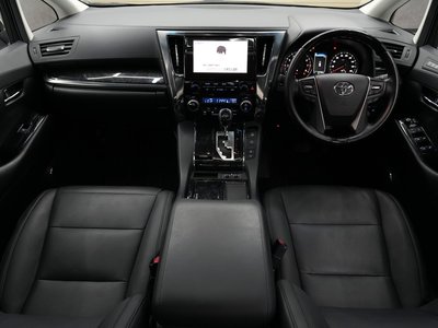 2020 Toyota ALPHARD — фото 5