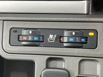 2023 Toyota LAND CRUISER PRADO 缩略图 29