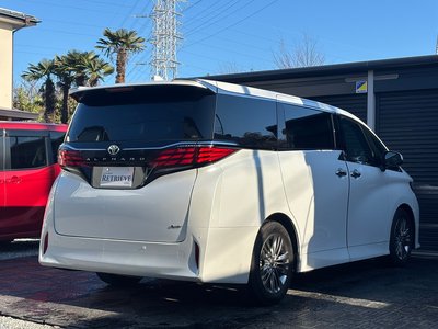 TOYOTA ALPHARD - 9