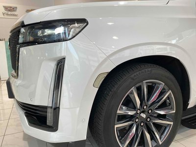 CADILLAC ESCALADE - 6