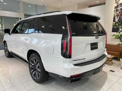 CADILLAC ESCALADE - 9