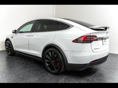TESLA MODEL X - 6
