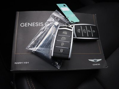 2020 Genesis G80 — миниатюра 18