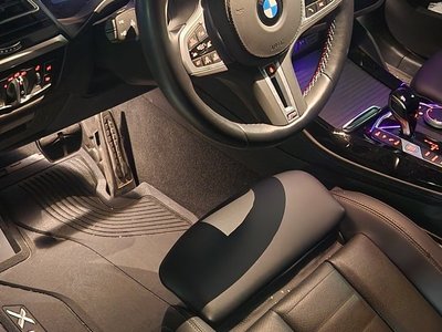 2024 BMW X4 photo 5