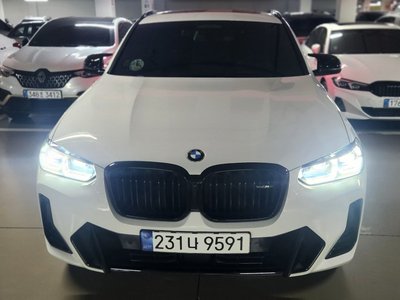 2024 BMW X4 photo 2