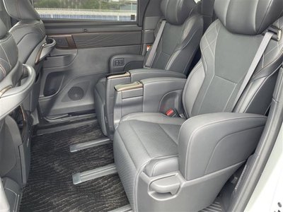 2025 Toyota VELLFIRE thumbnail 28