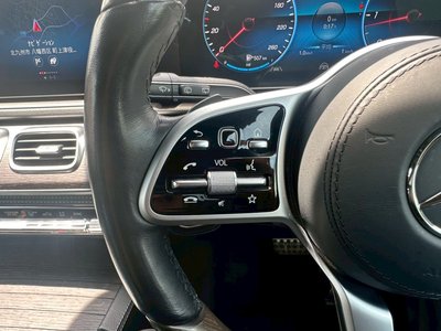 MERCEDES-BENZ GLS - 9