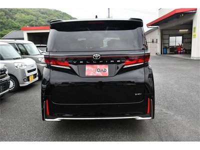 TOYOTA VELLFIRE - 10