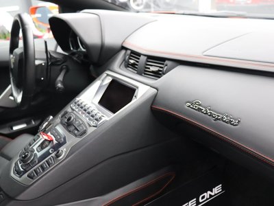 صورة مصغرة 13 لـ 2012 Lamborghini AVENTADOR