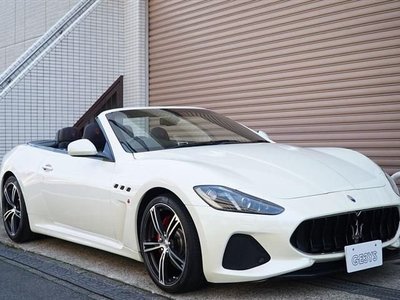 MASERATI GRANCABRIO MC - 1