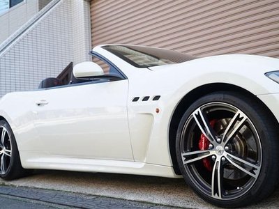 MASERATI GRANCABRIO MC - 4