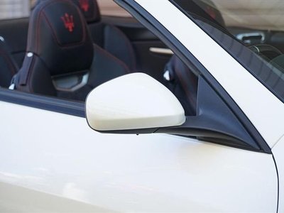 MASERATI GRANCABRIO MC - 5