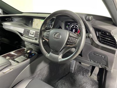 LEXUS LS - 10