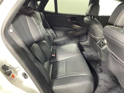 LEXUS LS - 6