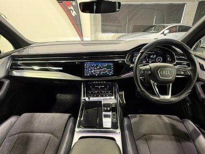 2022 AUDI Q7 — миниатюра 13