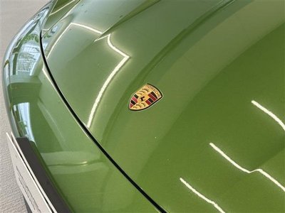 2021 Porsche TAYCAN 照片 8