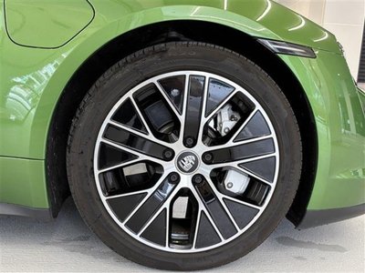 2021 Porsche TAYCAN 照片 7