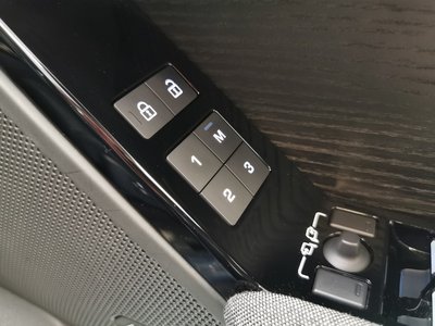2025 LAND Rover RANGE ROVER VELAR 缩略图 20