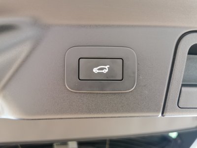 2025 LAND Rover RANGE ROVER VELAR 缩略图 30