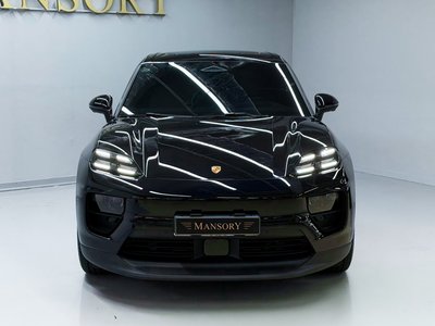 2025 Porsche MACAN — фото 2