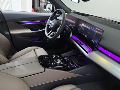 2025 BMW 5 SERIES 缩略图 25