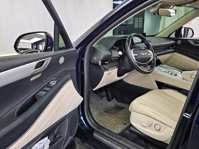 GENESIS GV80 - 10