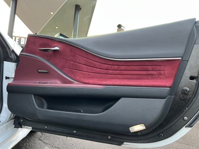 2017 Lexus LC — миниатюра 50