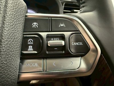 صورة مصغرة 34 لـ 2025 Toyota LAND CRUISER 300