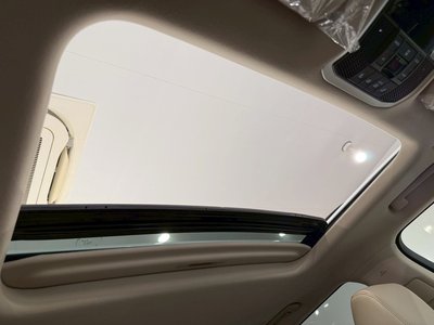 صورة مصغرة 74 لـ 2025 Toyota LAND CRUISER 300