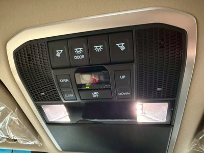 صورة مصغرة 75 لـ 2025 Toyota LAND CRUISER 300