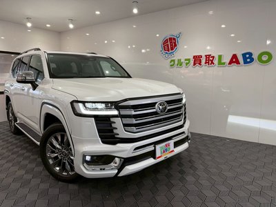 صورة 1 لـ 2025 Toyota LAND CRUISER 300