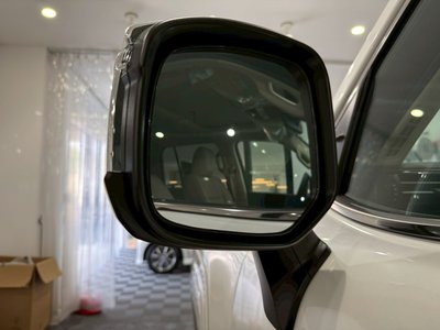 صورة مصغرة 18 لـ 2025 Toyota LAND CRUISER 300