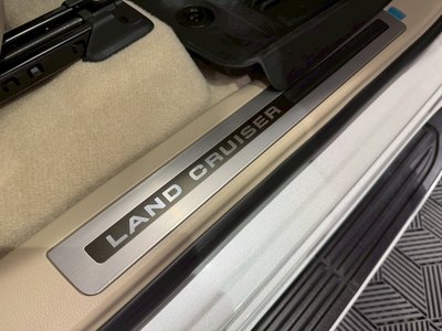 صورة مصغرة 39 لـ 2025 Toyota LAND CRUISER 300