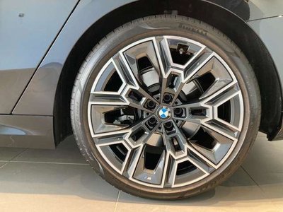 BMW 5 SERIES TOURING - 8