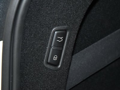 2019 Maserati LEVANTE — миниатюра 37