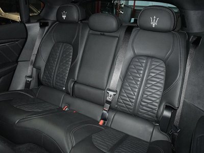 2019 Maserati LEVANTE — миниатюра 24