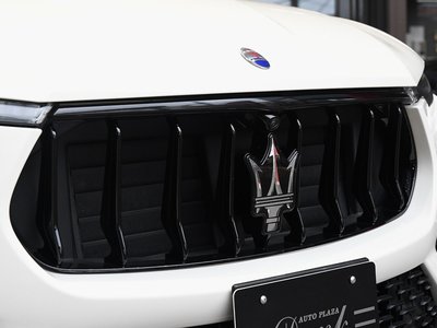 2019 Maserati LEVANTE — миниатюра 17