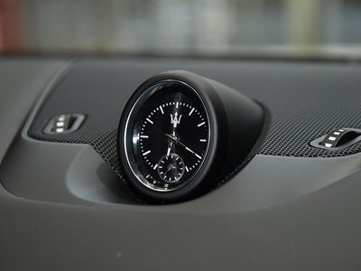 2019 Maserati LEVANTE — миниатюра 32