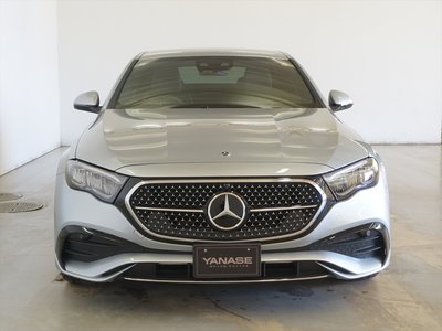 MERCEDES-BENZ E-CLASS - 2