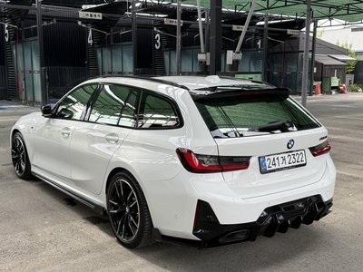 2025 BMW 3 SERIES — фото 3