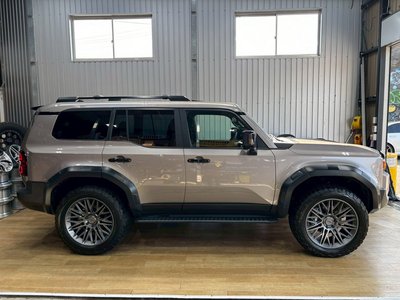 TOYOTA LAND CRUISER 250 - 5