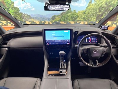 2025 Toyota ALPHARD 照片 2