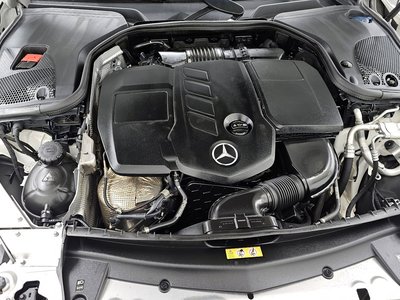 MERCEDES-BENZ E-CLASS - 7