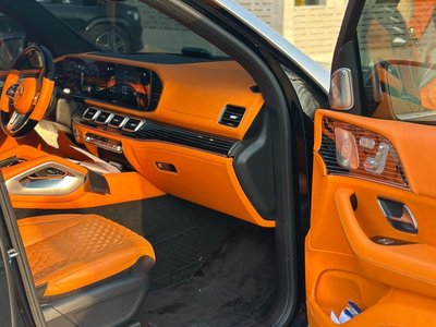 MERCEDES-BENZ GLS - 7