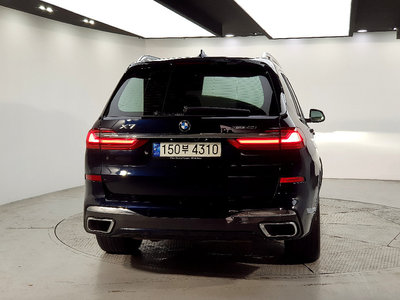 BMW X7 - 2