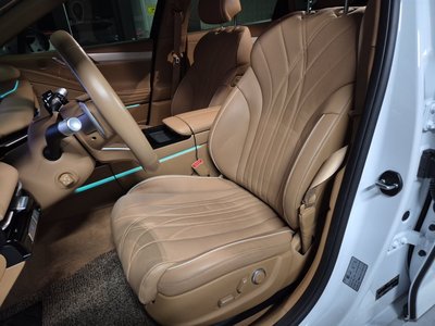 GENESIS G80 (RG3) - 9